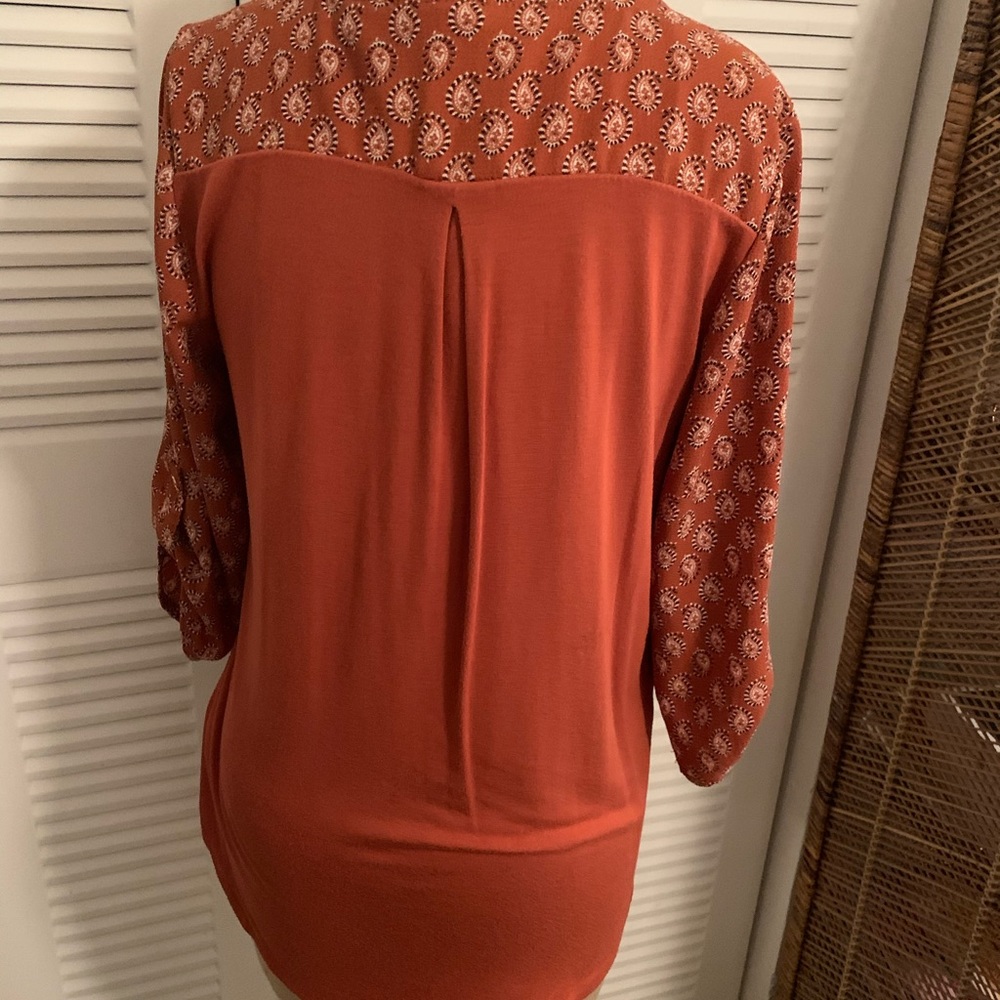 Blouse - Picture 2 of 4